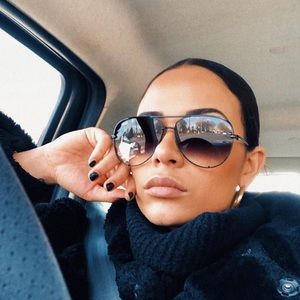 Quay High Key Sunnies